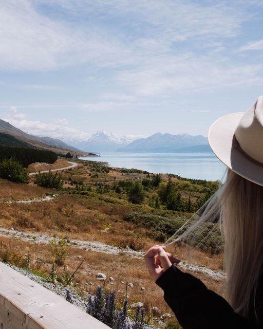 Queenstown: Small Group Mt Cook Day Tour - What the guides add to a long day