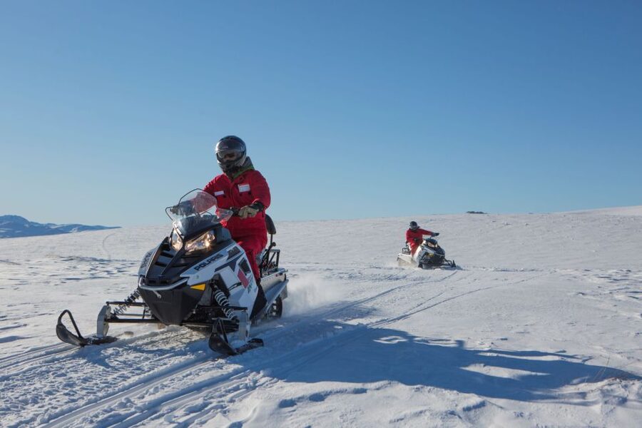 Queenstown: Snowmobiling Experience with Helicopter Flight - Small details that make the outing work