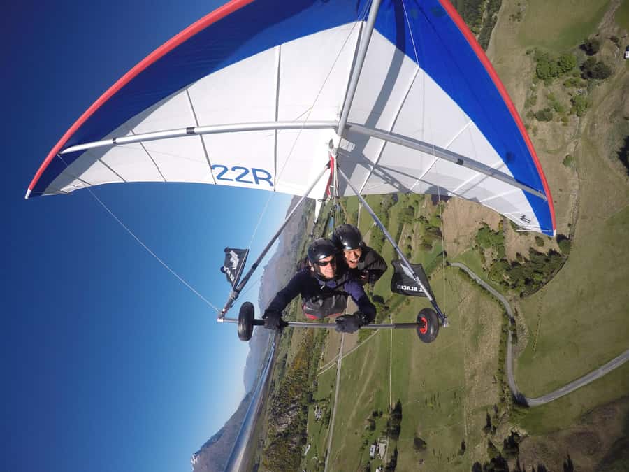 Queenstown: Tandem Hang Gliding Experience - Should you book the Queenstown tandem hang gliding flight?