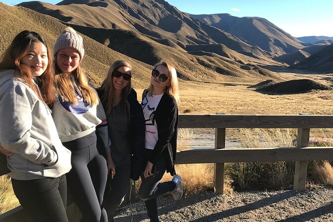 Queenstown to Christchurch One-Way Tour via Mt Cook & Lake Tekapo - The Mount Cook vehicle change matters