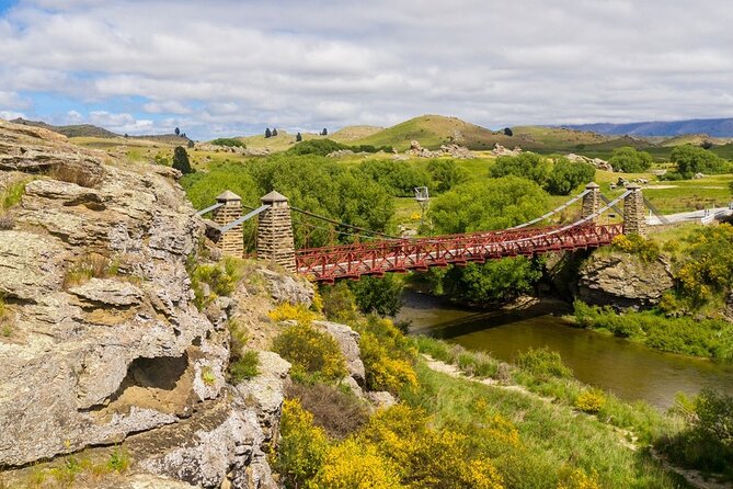 Queenstown to Dunedin with Taieri Gorge Train One-Way Tour - Key points to know before booking