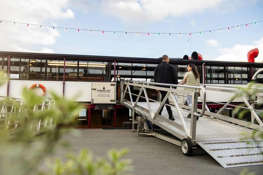Queenstown: TSS Earnslaw Cruise of Lake Whakatipu - Who will enjoy this cruise most?