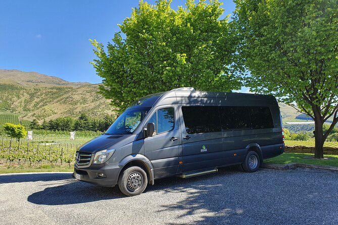 Queenstown VIP Wine Drop and Hop Tour - Arrowtown and Gibbston Valley give you two different kinds of stops