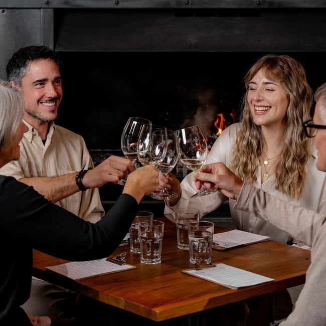 Queenstown: Wine & Food Tour, Scenic Tastings & Paired Lunch - Lunch at Kinross and the value of a real meal