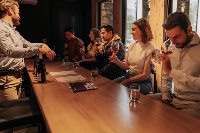 Queenstown Wine Tour - Gibbston Valley Cave | Kinross | Amisfield - Lunch at Kinross, with a clear extra cost