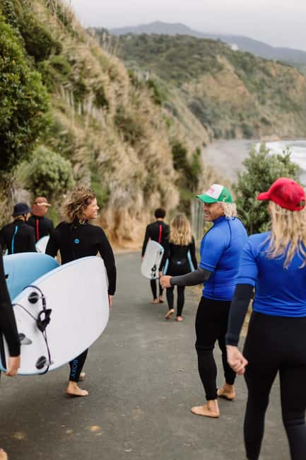 Raglan: 2 Day Surf Lesson Package - Practical preparation for Ngarunui Beach