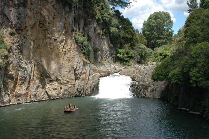 Rangitaiki River White Water Scenic Rafting from Rotorua - One and a half hours on the Rangitaiki