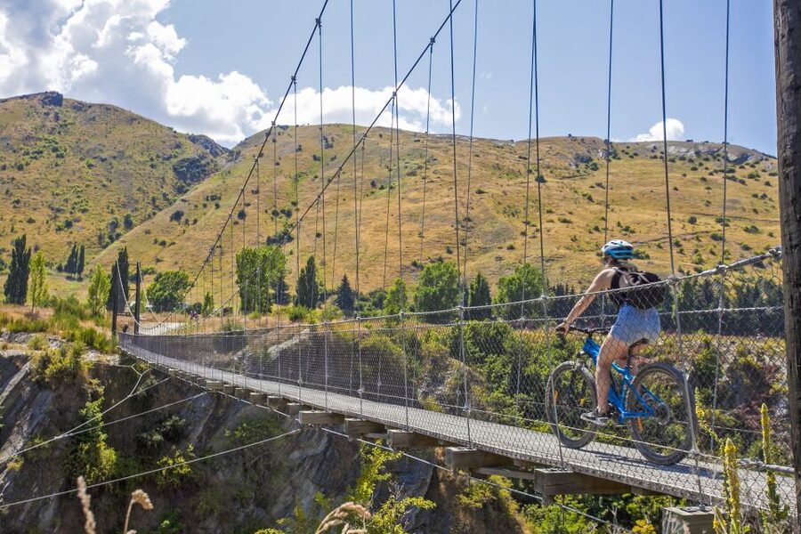 Ride to Riches: Arrowtown to Queenstown with Shuttle - Who should book this Arrowtown cycling day?