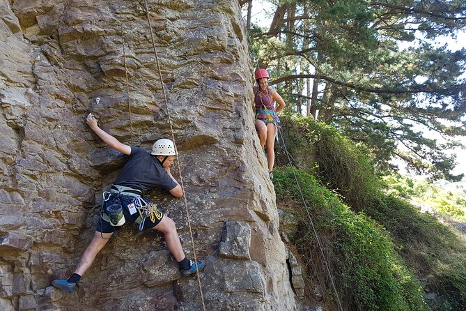 Rock Climbing Christchurch 1/2-day or full-day (Small Group Tour) - Pickup, meeting point, and the short road to the hills