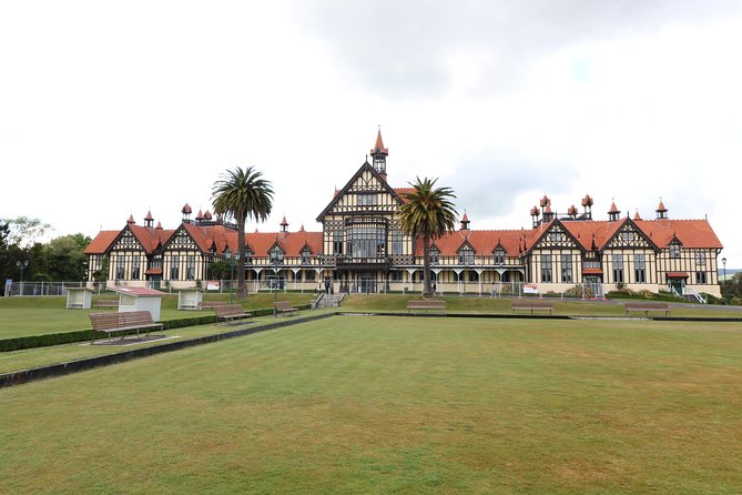 Rotorua and Waitomo Caves Day Trip from Auckland -Smaller Groups - Practical details before you commit
