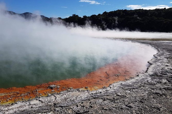 Rotorua based Small Group Morning Tour Waimangu and Wai O Tapu - Who should book this experience