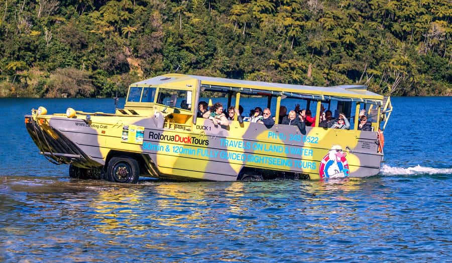 Rotorua City and Lakes Duck Tour - Why the old Duck makes this tour different