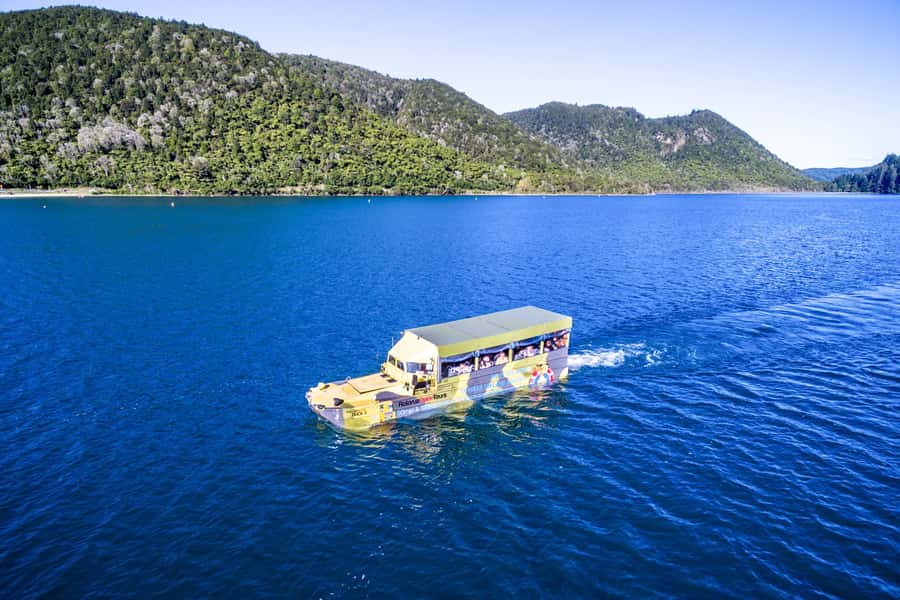Rotorua City and Lakes Duck Tour - Starting in Rotorua city on Fenton Street