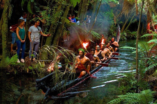Rotorua Cultural & Geothermal Small Group Tour From Auckland - What the small group changes