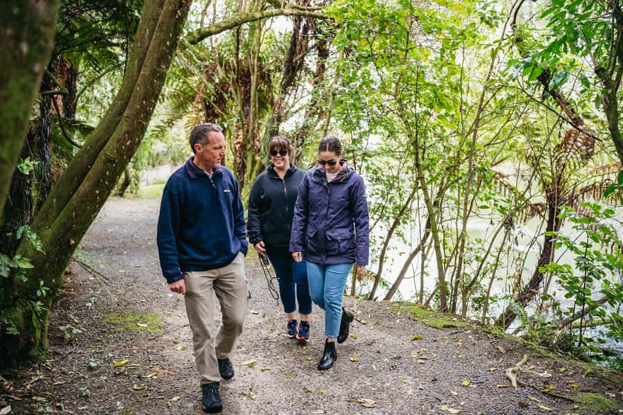 Rotorua: Explore The Lakes Half-Day Morning Tour - Who should book, and who should skip it