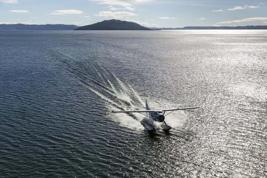 Rotorua: Floatplane Flight with Orakei Korako Landing - Is $505 a fair price?