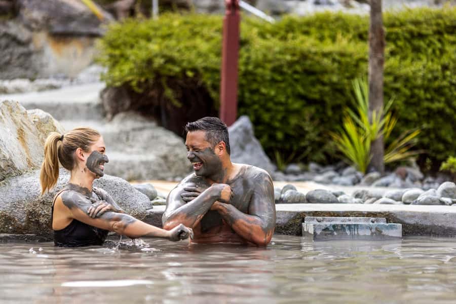 Rotorua: Hell's Gate Outdoor Mud Spa & Guided Walk - The mud bath lasts 20 minutes