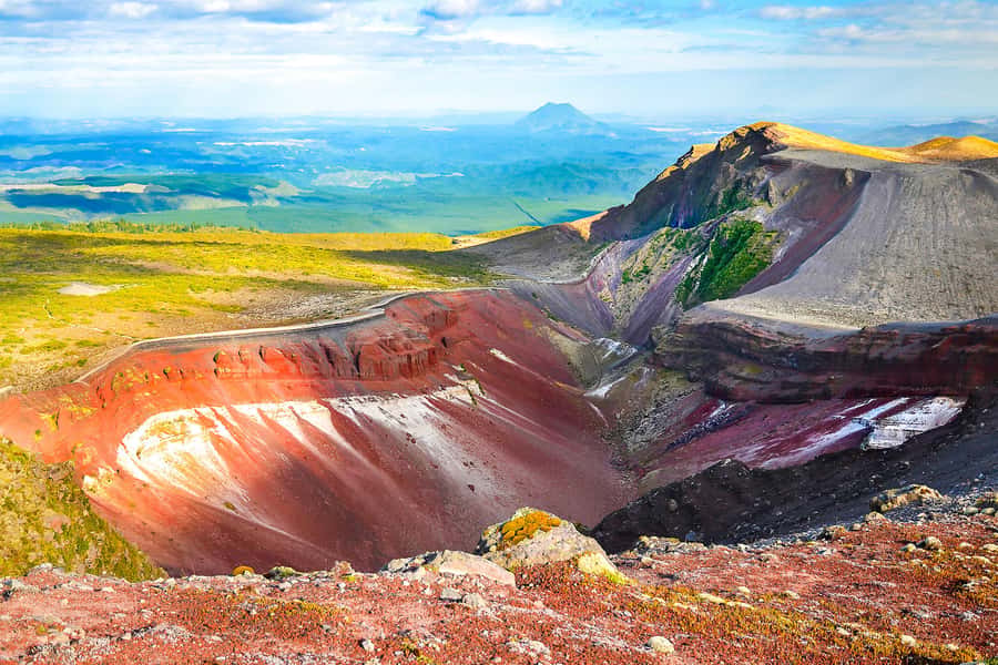 Rotorua: Mount Tarawera Volcanic Crater Half-Day Guided Walk - The climb is short enough for many people, but not effortless