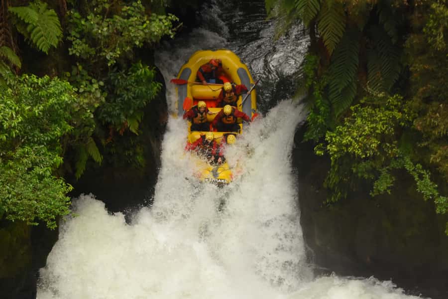 Rotorua Rafting: Kaituna River White Water Experience - From Rotorua to the River Base