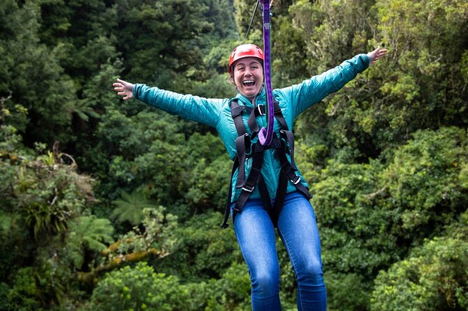Rotorua’s Ultimate Zipline: 6 ziplines, 400 m Tandem, Cliff Walk - Guides make the difference