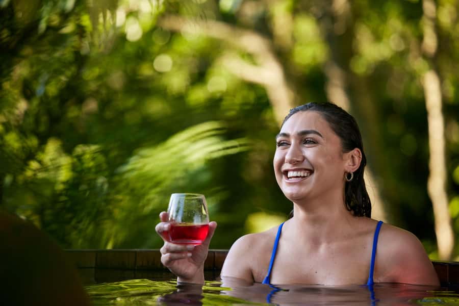 Rotorua: Secret Spot Hot Tubs - Cold plunge and the Shinny Dip finish