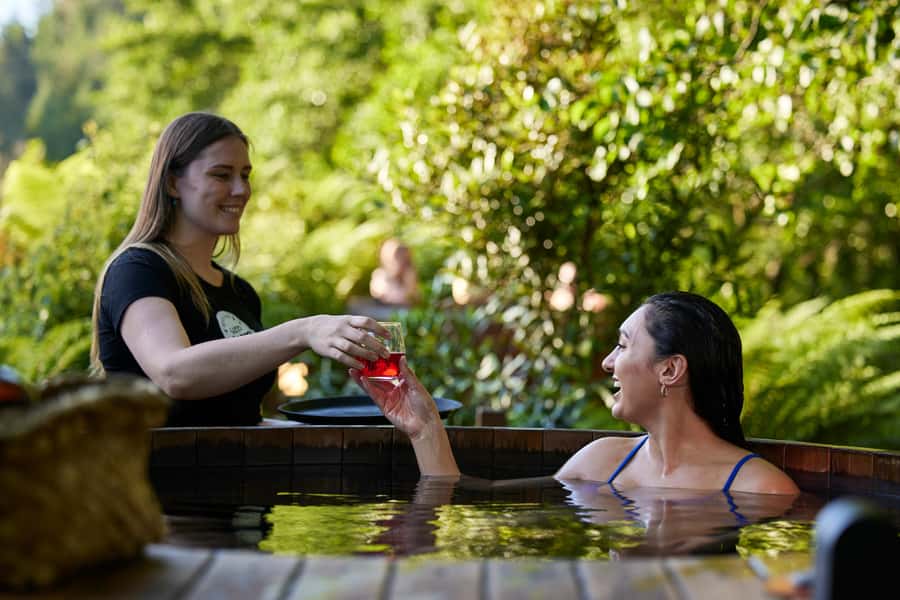 Rotorua: Secret Spot Hot Tubs - The small drawbacks to keep in mind