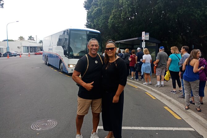 Rotorua via Kiwi/lakes country & a visit to iconic Whakarewarewa - The scenic road through Mangorewa River country