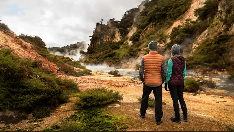 Rotorua: Waimangu Volcanic Valley Entry Ticket - Frying Pan Lake, the valley’s broad centerpiece