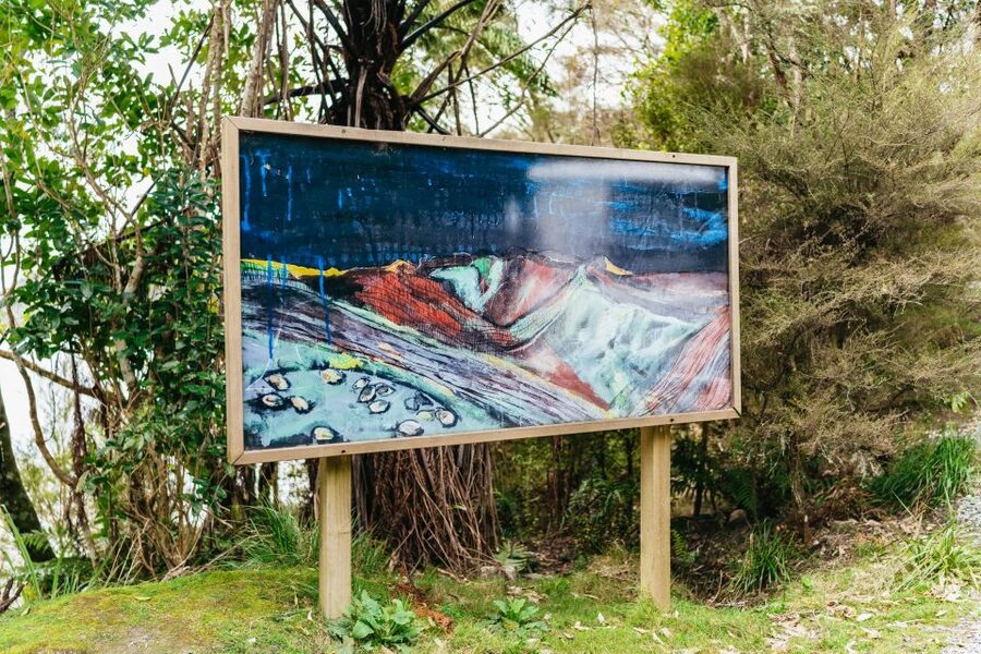 Rotorua: Waimangu Volcanic Valley Ticket & Self-Guided Walk - Native forest, grassland, and geothermal wildlife