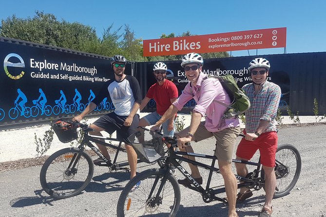 Self-Guided Biking Wine Tour (full day) in the Marlborough Region. - Riding the flat roads between vineyards