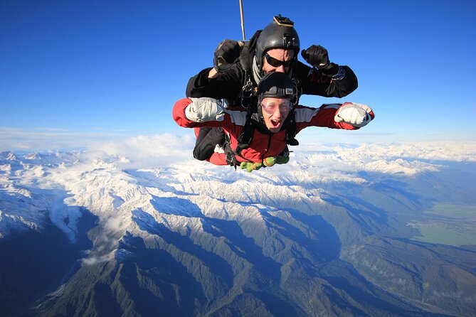 Tandem Skydive 13,000ft from Franz Josef - Why 13,000 feet makes a difference above Franz Josef