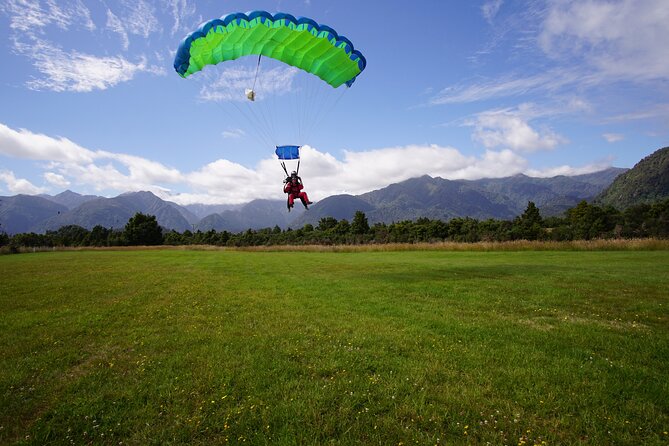 Tandem Skydive 16,500ft from Franz Josef - Who should book this Franz Josef jump?