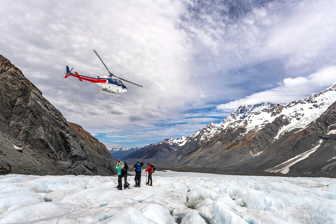 Tasman Glacier Heli-Hike Tour from Queenstown - How the six-hour day is paced