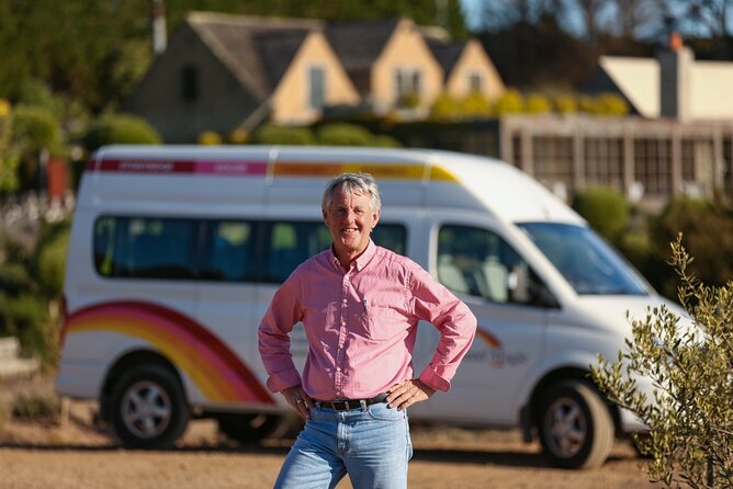 Taste of Waiheke Food and Wine Tour - Mudbrick is a strong final stop
