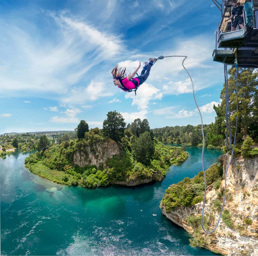 Taupō: AJ Hackett Taupō Bungy - NZ's Highest Water Touch! - Key points to know before you jump