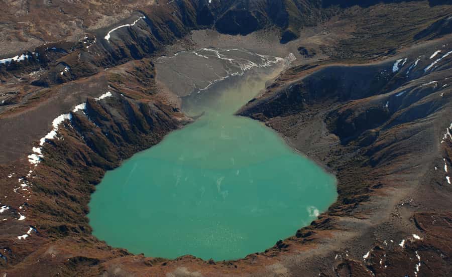 Taupo: Huka Falls Helicopter Ride - Taupo Township and the boat harbour from the air