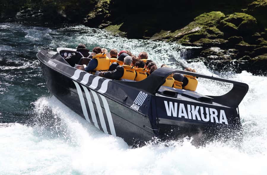Taupo: Waikato River Jetboating Adventure - Who will enjoy this ride most?