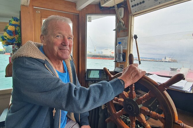 Tauranga Harbour Scenic One Hour Historical Boat Cruise - The working Port of Tauranga