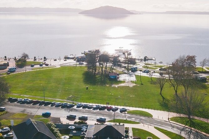 Tauranga Private Excursion: Rotorua -Te Puia-Geysers & Kiwi's - Kuirau Park gives you geothermal sights in town