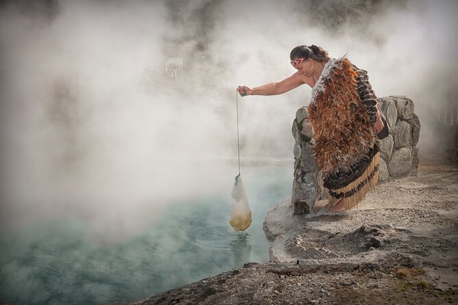 Tauranga Shore Excursion: Rotorua Highlights - Te Puke and the taste of New Zealand’s kiwifruit country