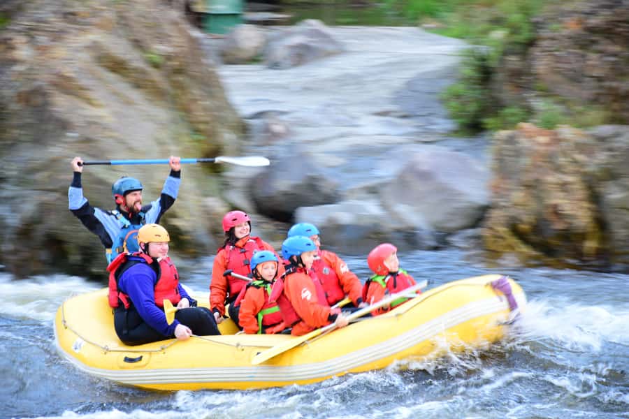 Te Awa Kairangi Grade 2 Scenic Rafting Tour - What kind of rafting trip is this?