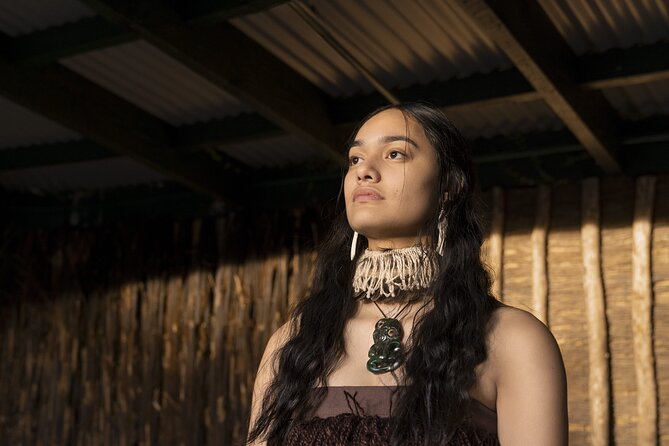 Te Pā Tū Evening Cultural Experience - Private Tour from Auckland - Why Te Pā Tū works best as an evening journey