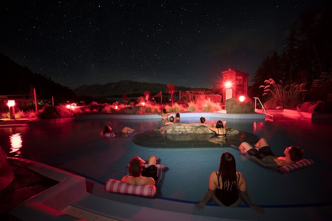 Tekapo Star Gazing Tour - Soak in the Stars - The indoor projector is more than a consolation prize