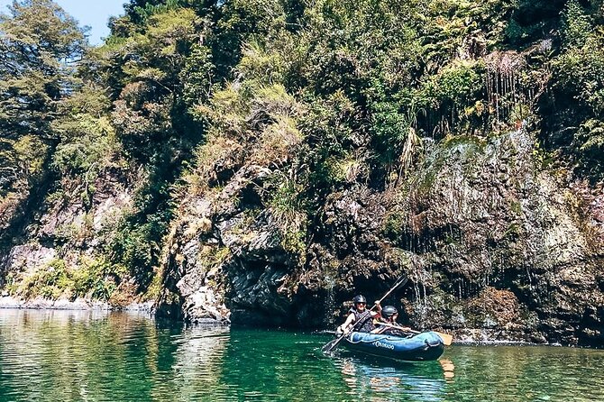 The Hobbit Barrel Run Rafting Tour on the Pelorus River - Meeting in Havelock and getting ready