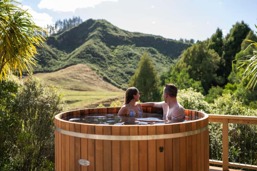 The Waitomo Experience : Okohua Glowworm Cave Tour - Check-in at Tumu Tumu Station