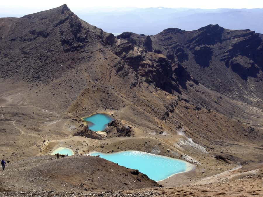 Tongariro Alpine Crossing: Round-Trip Shuttle Service - The Green Lake and Emerald Lakes section