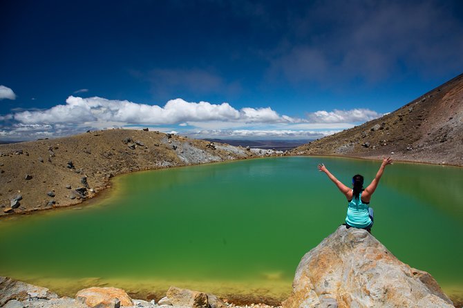 Tongariro Crossing Park & Ride (Ketetahi) - The 6:30 am transfer to Mangatepopo