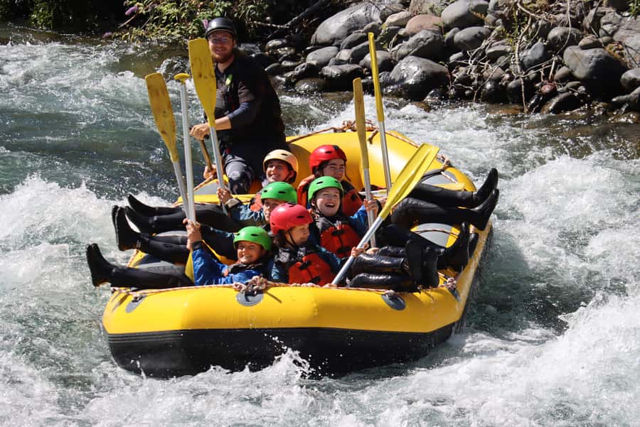 Tongariro River: Grade 3 Whitewater Rafting - River views you cannot get from the road