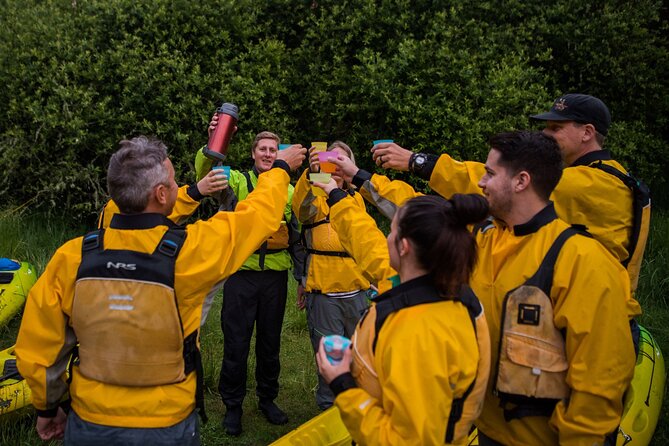 Twilight Glowworm Kayak Tour – Lake Karapiro - Why the equipment and group limit matter