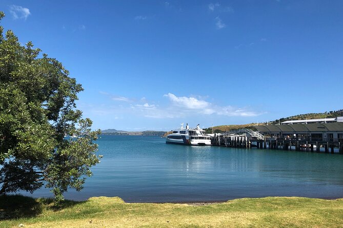 Waiheke Island Half Day Scenic Wine and Lunch - Onetangi Beach breaks up the tastings